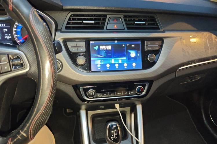 Used Geely Auto Vision X3 2018 1.5L Automatic Anniversary Edition Audio And AC Panel