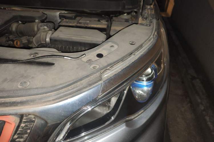 Used Geely Auto Vision X3 2018 1.5L Automatic Anniversary Edition Engine Bay Left