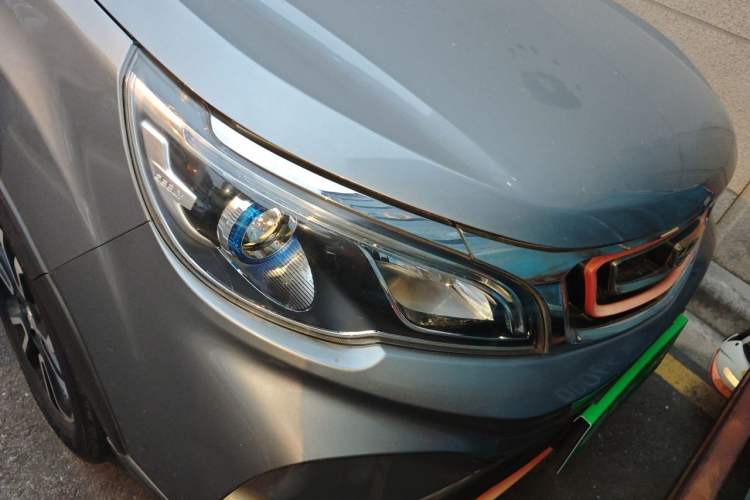 Used Geely Auto Vision X3 2018 1.5L Automatic Anniversary Edition Right Front Headlight