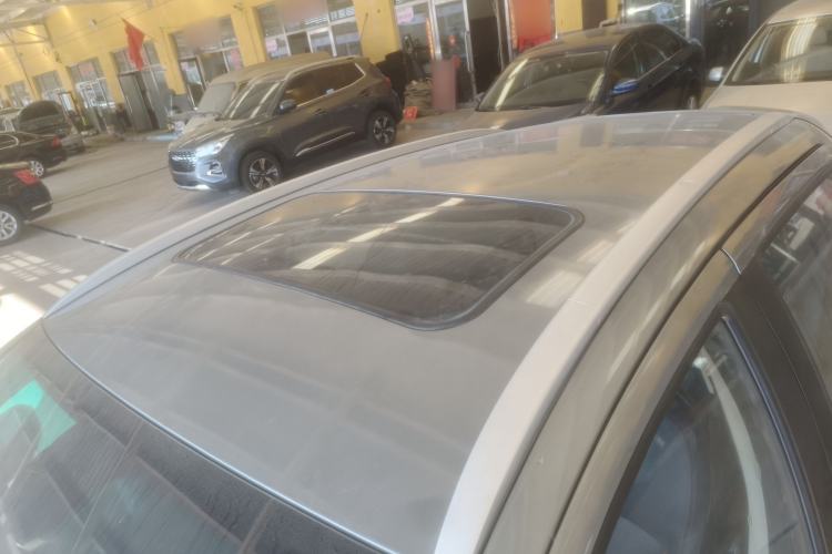 Used Geely Auto Vision X3 2018 1.5L Automatic Anniversary Edition Roof