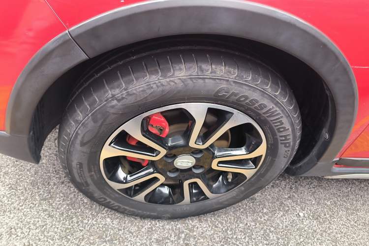 Used Geely Auto Vision X3 2018 1.5L Automatic Anniversary Edition Left Front Wheel Hub