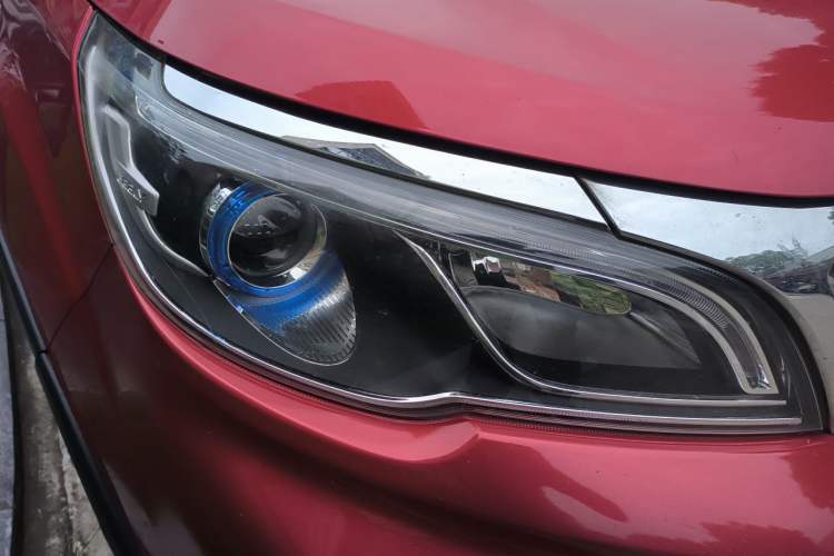 Used Geely Auto Vision X3 2018 1.5L Automatic Anniversary Edition Right Front Headlight