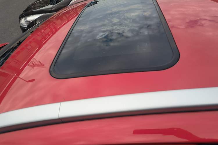 Used Geely Auto Vision X3 2018 1.5L Automatic Anniversary Edition Roof