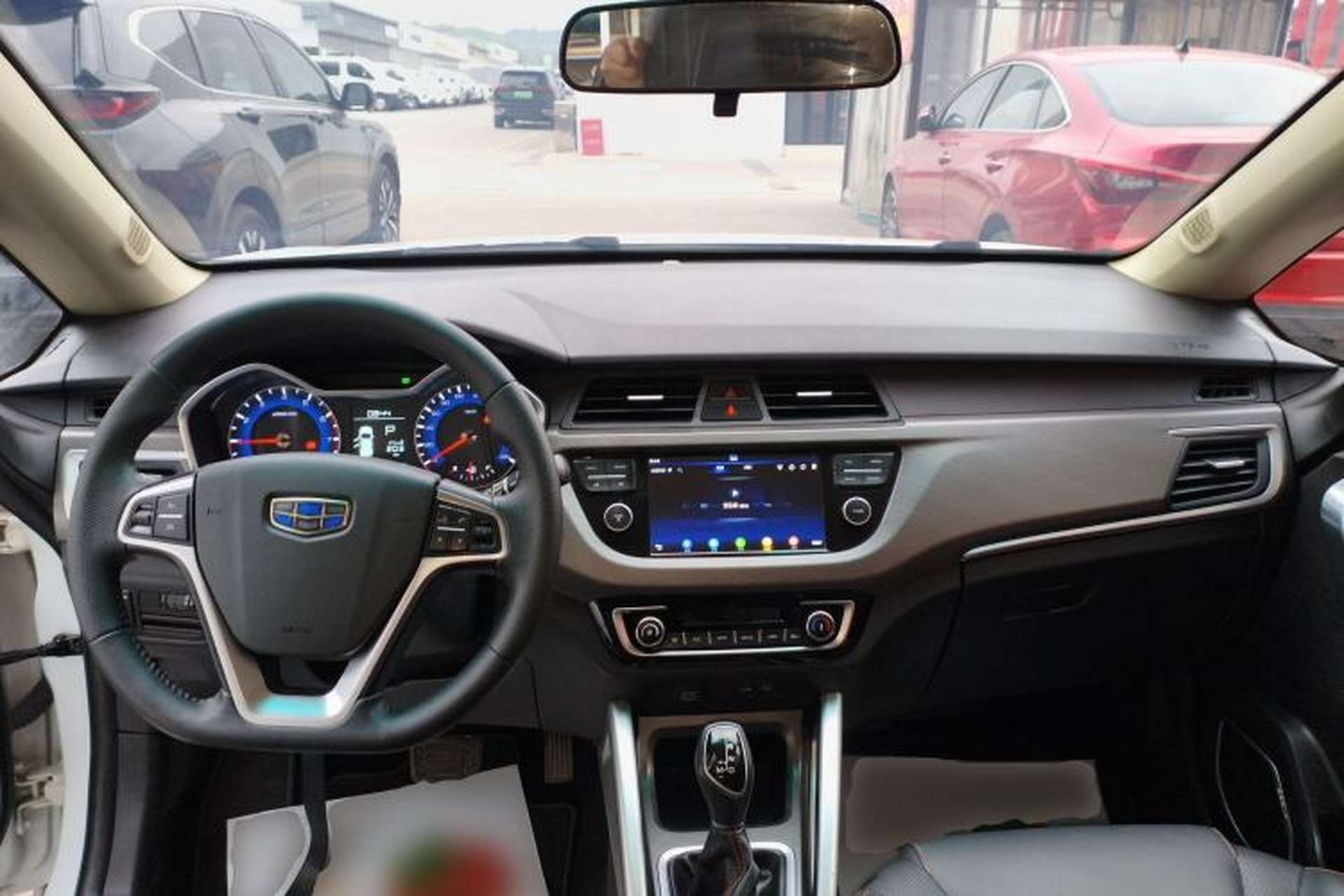 Used Geely Auto Vision X3 2018 1.5L Automatic Anniversary Edition Center Console
