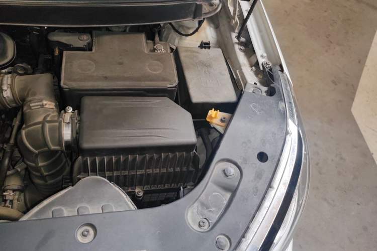Used Geely Auto Vision X3 2018 1.5L Automatic Anniversary Edition Engine Bay Left