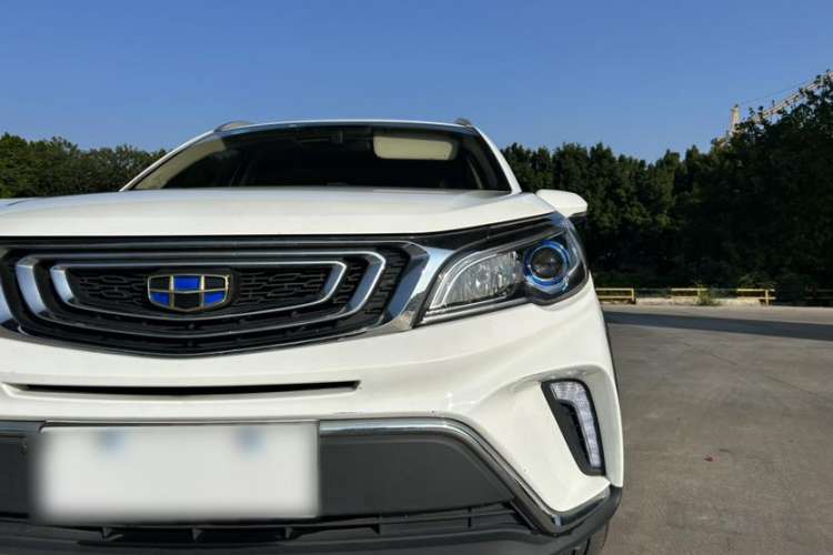 Used Geely Auto Vision X3 2018 1.5L Automatic Anniversary Edition Exterior 4