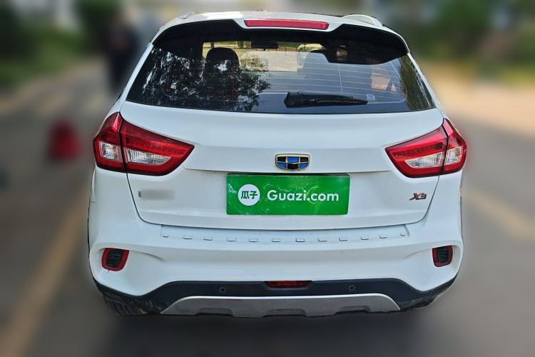 Used Geely Auto Vision X3 2018 1.5L Automatic Anniversary Edition Exterior 4