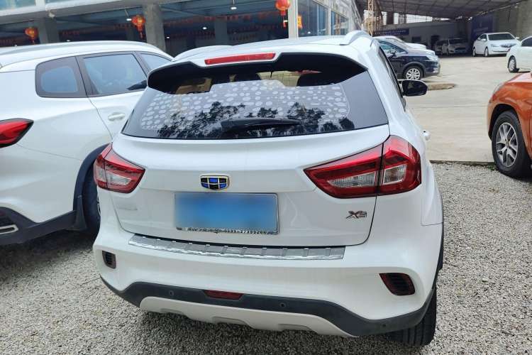Used Geely Auto Vision X3 2018 1.5L Automatic Anniversary Edition Exterior 4