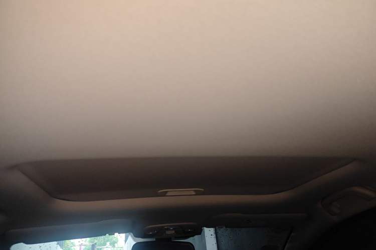 Used Geely Auto Vision X3 2018 1.5L Automatic Anniversary Edition Headliner