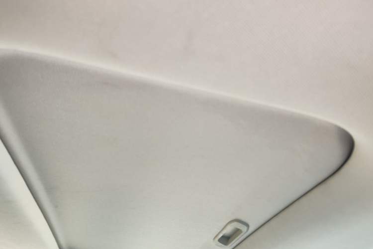 Used Geely Auto Vision X3 2018 1.5L Automatic Anniversary Edition Headliner
