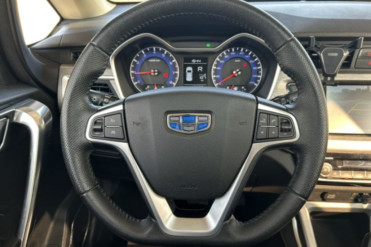 Used Geely Auto Vision X3 2018 1.5L Automatic Anniversary Edition Interior 1