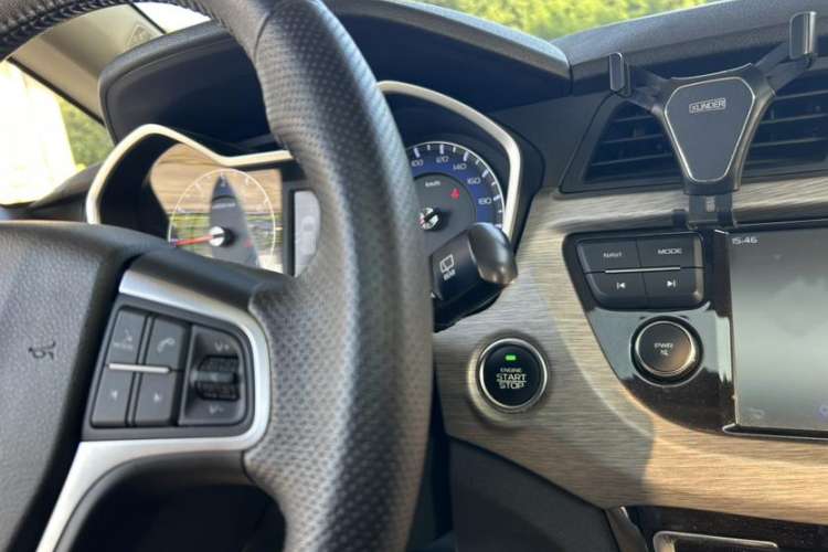 Used Geely Auto Vision X3 2018 1.5L Automatic Anniversary Edition Interior 13