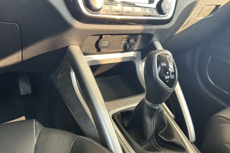 Used Geely Auto Vision X3 2018 1.5L Automatic Anniversary Edition Interior 6