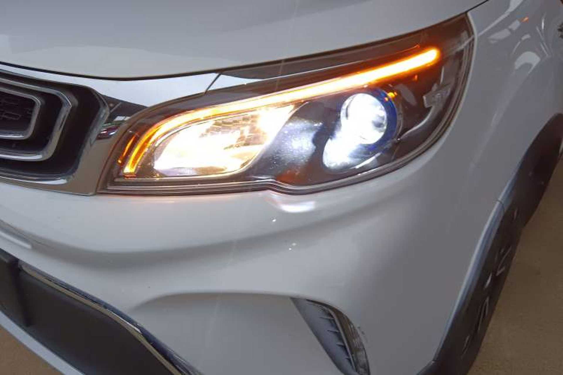 Used Geely Auto Vision X3 2018 1.5L Automatic Anniversary Edition Left Front Headlight