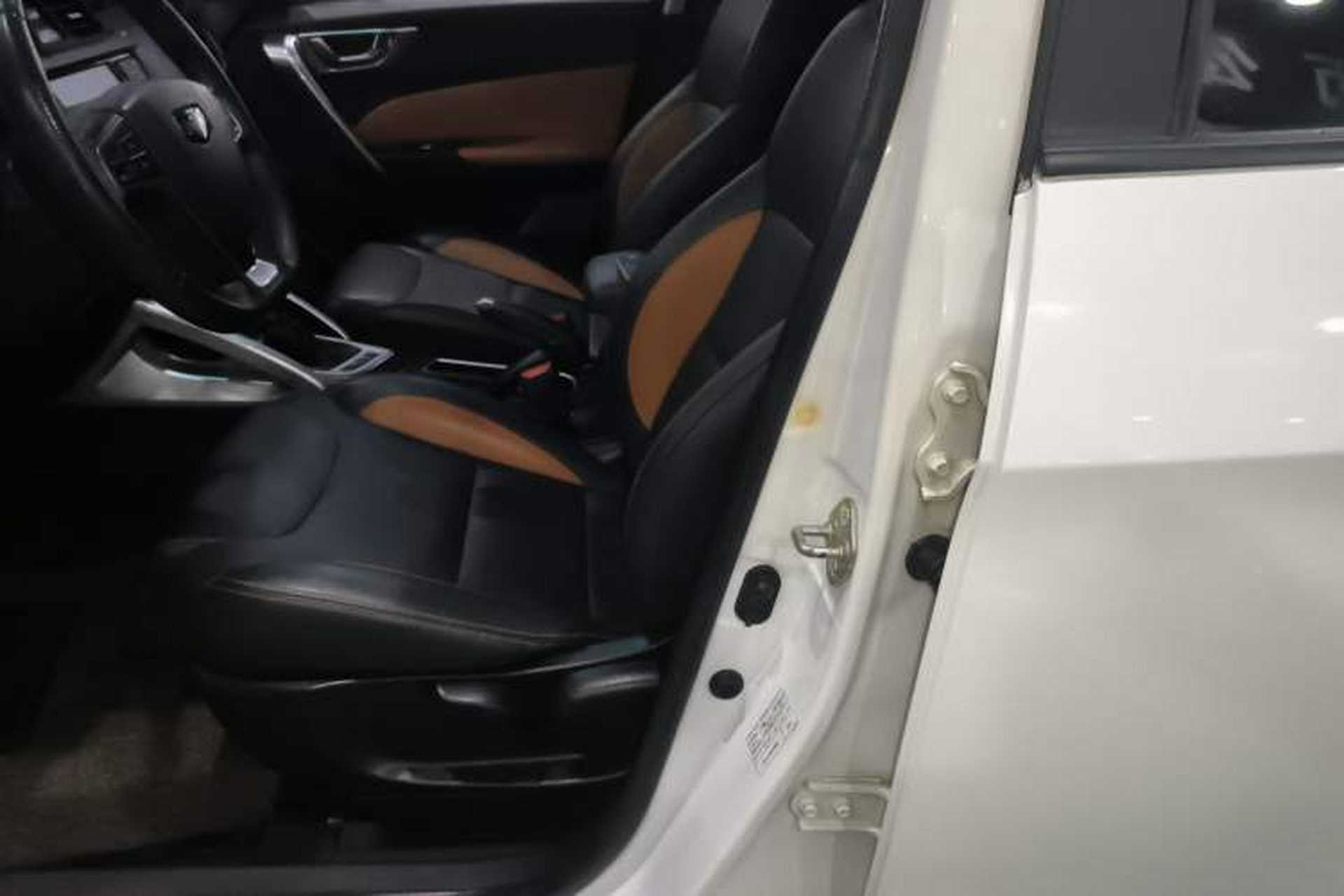 Used Geely Auto Vision X3 2018 1.5L Automatic Anniversary Edition Left Front Seat