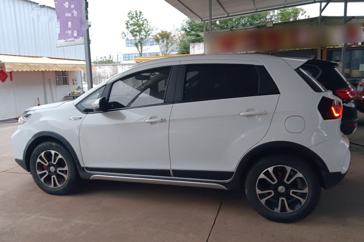 Used Geely Auto Vision X3 2018 1.5L Automatic Anniversary Edition Left Side