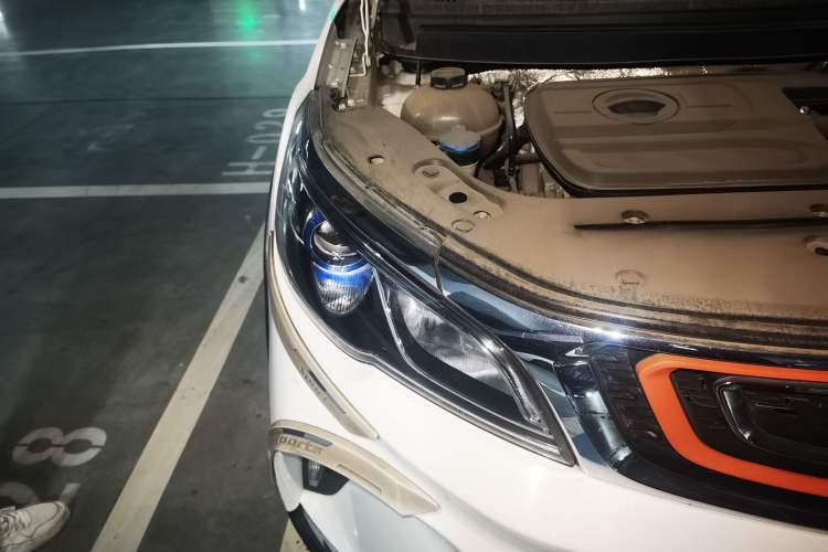 Used Geely Auto Vision X3 2018 1.5L Automatic Anniversary Edition Right Front Headlight