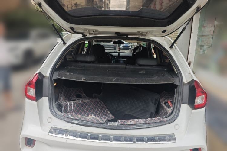 Used Geely Auto Vision X3 2018 1.5L Automatic Anniversary Edition Trunk