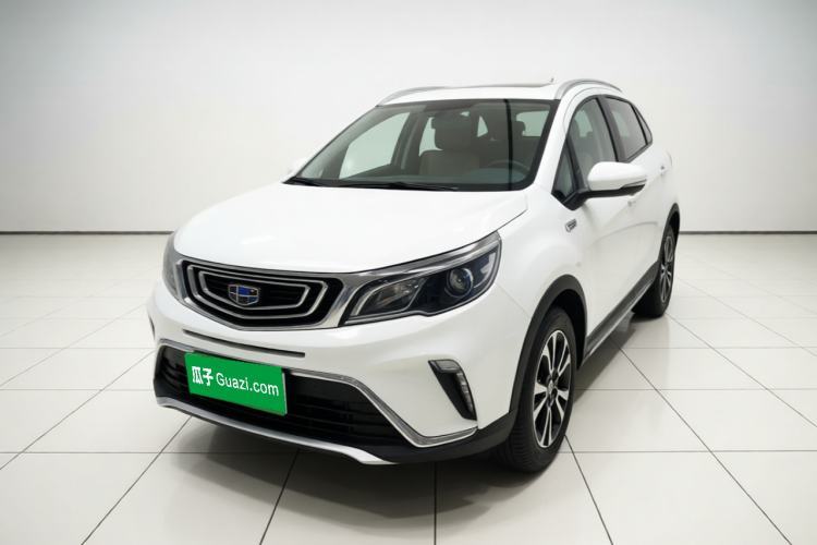 Geely Auto Vision X3 2018 1.5L Automatic Anniversary Edition مستعملة Guazi used car, China used car export, Used car for sale, Used  cars, Cheapest cars for sale