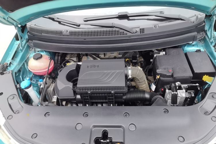 Used Geely Auto Vision X3 2019 Upgraded Model 1.5L CVT Elite Version Engine Bay