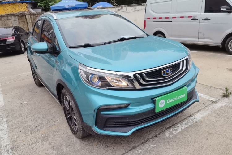 Used Geely Auto Vision X3 2019 Upgraded Model 1.5L CVT Elite Version Front Right 45 Deg