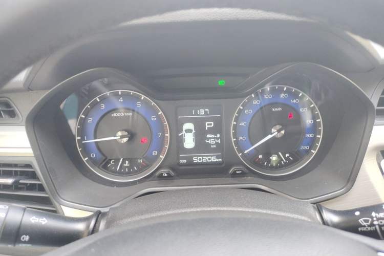Used Geely Auto Vision X3 2019 Upgraded Model 1.5L CVT Prestige Version Instrument Cluster