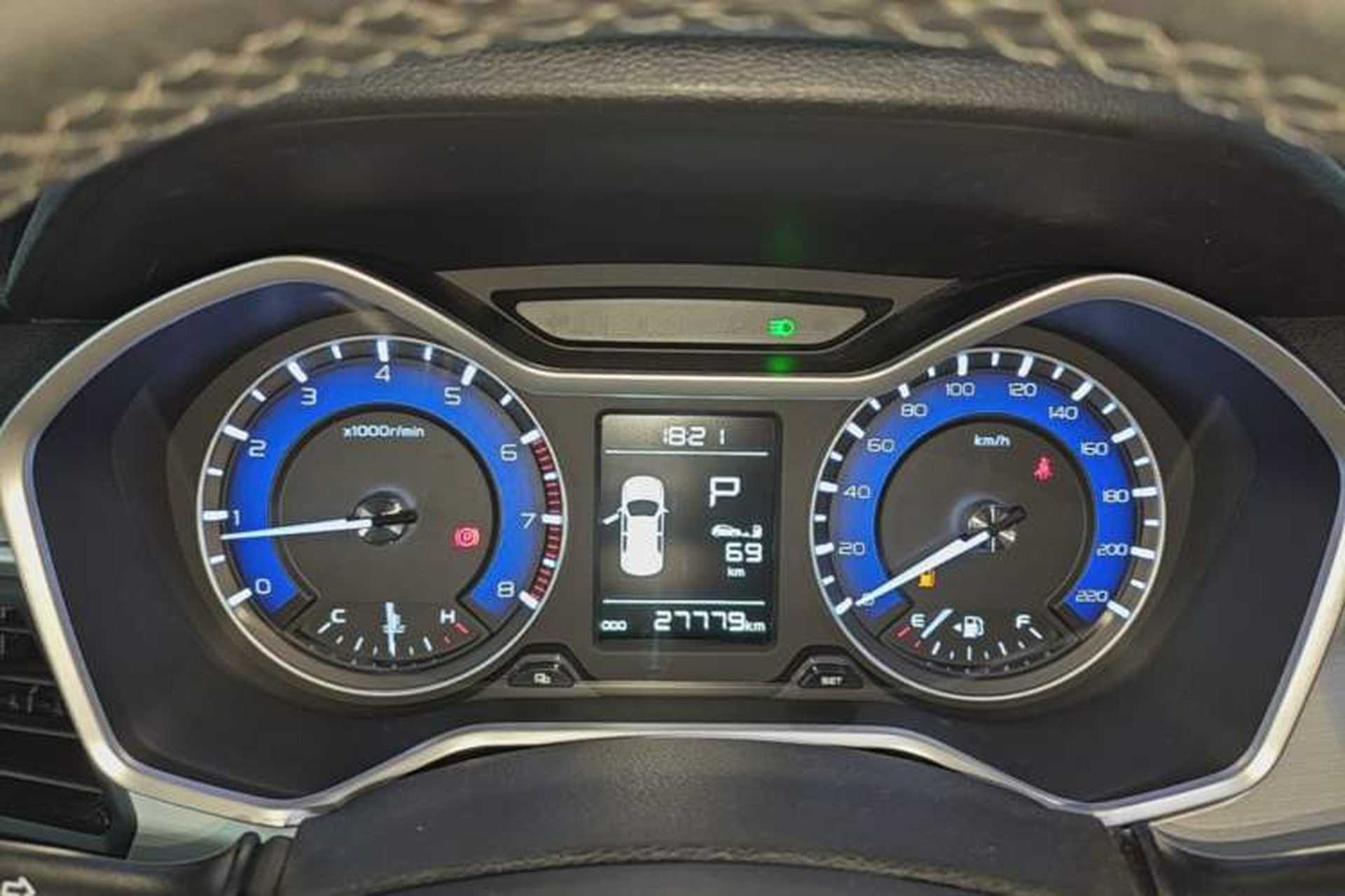 Used Geely Auto Vision X3 2019 Upgraded Model 1.5L CVT Prestige Version Instrument Cluster