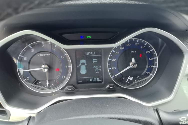 Used Geely Auto Vision X3 2019 Upgraded Model 1.5L CVT Elite Version Instrument Cluster