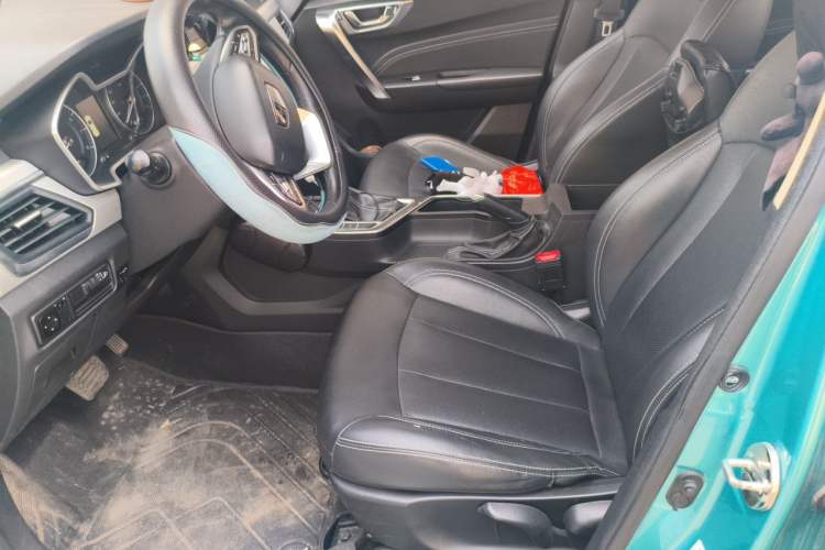 Used Geely Auto Vision X3 2019 Upgraded Model 1.5L CVT Prestige Version Left Front Seat