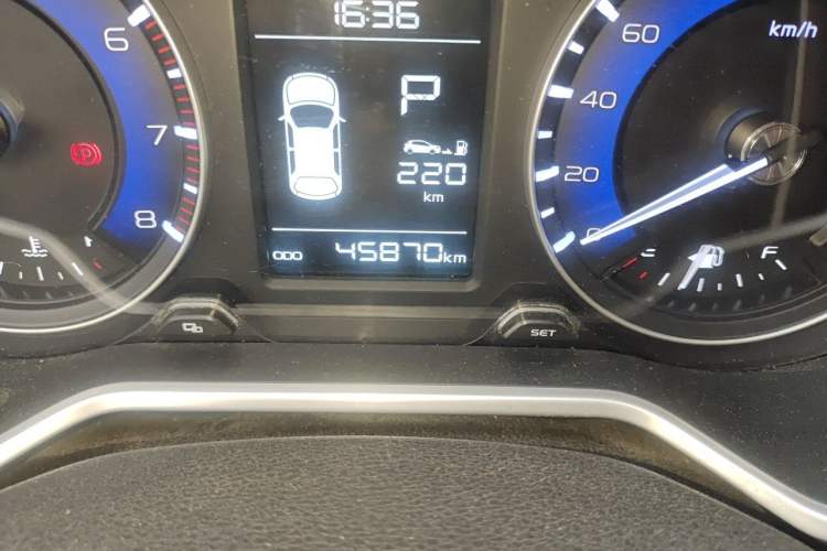 Used Geely Auto Vision X3 2019 Upgraded Model 1.5L CVT Prestige Version Odometer Close Up