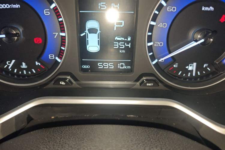 Used Geely Auto Vision X3 2019 Upgraded Model 1.5L CVT Prestige Version Odometer Close Up