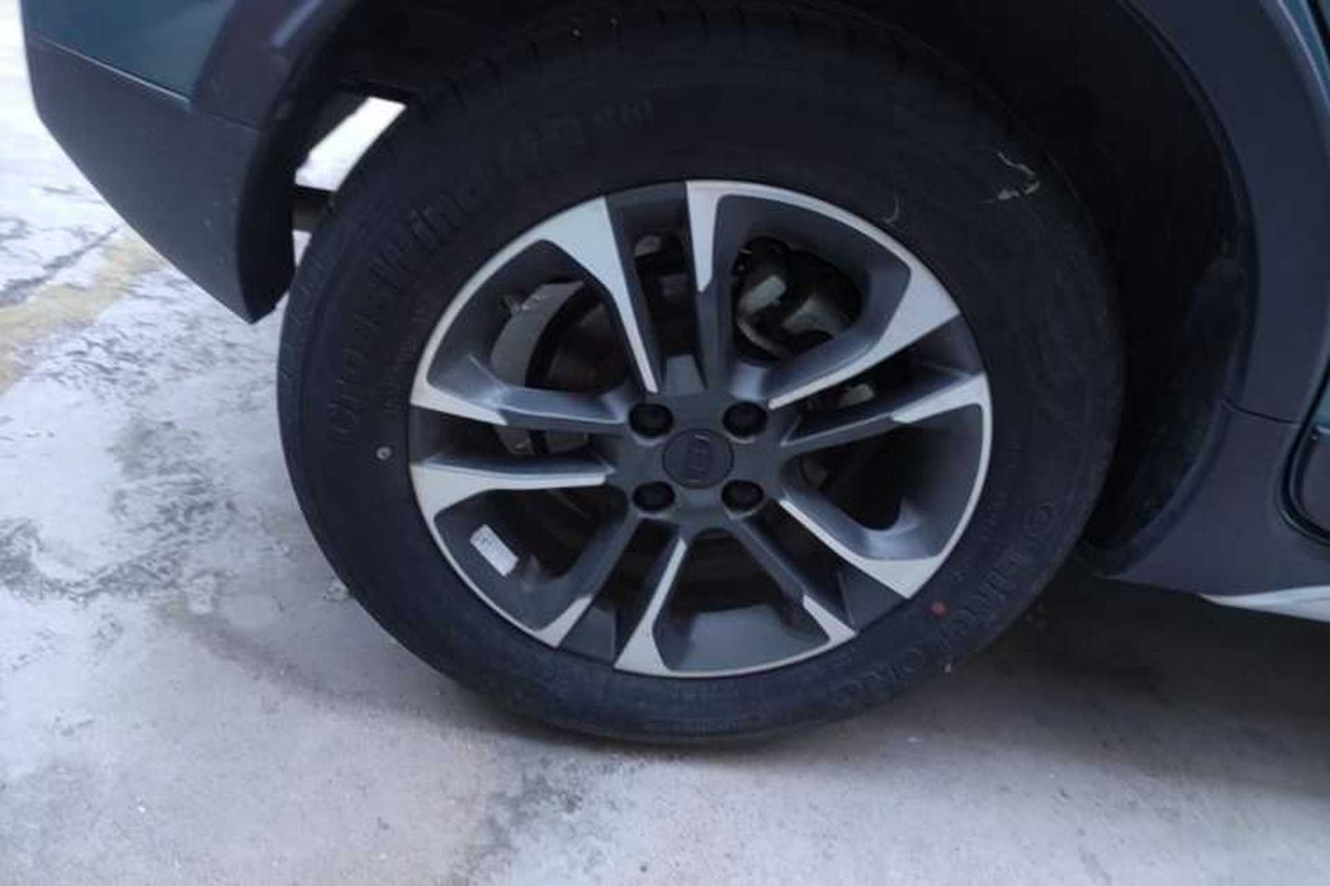 Used Geely Auto Vision X3 2019 Upgraded Model 1.5L CVT Prestige Version Right Rear Wheel Hub