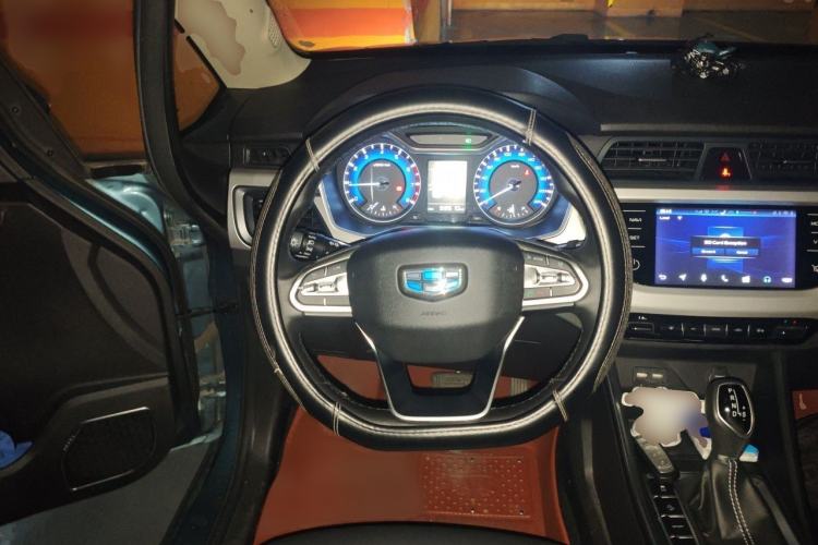 Used Geely Auto Vision X3 2019 Upgraded Model 1.5L CVT Prestige Version Steering Wheel