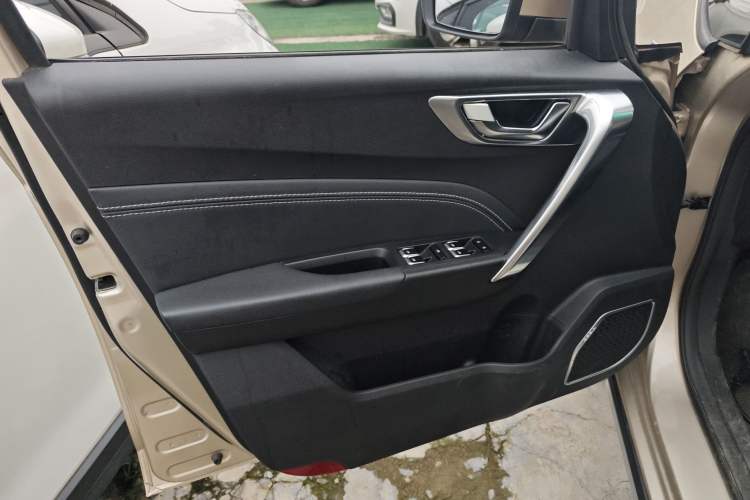 Used Geely Auto Vision X3 2019 Upgraded Model 1.5L CVT Prestige Version Left Front Door Interior