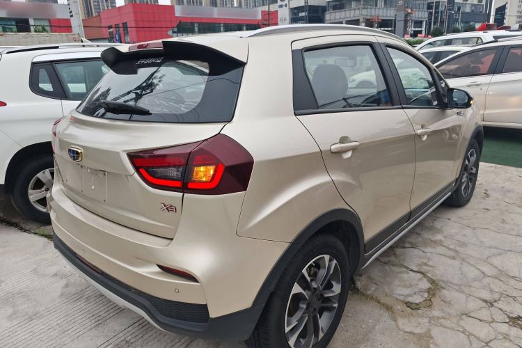 Used Geely Auto Vision X3 2019 Upgraded Model 1.5L CVT Prestige Version Rear Right 45 Deg
