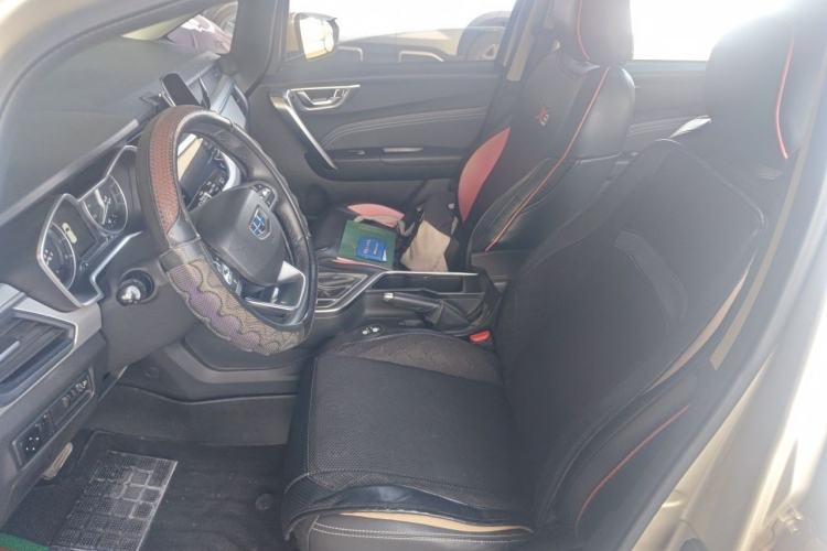 Used Geely Auto Vision X3 2019 Upgraded Model 1.5L CVT Prestige Version Left Front Seat