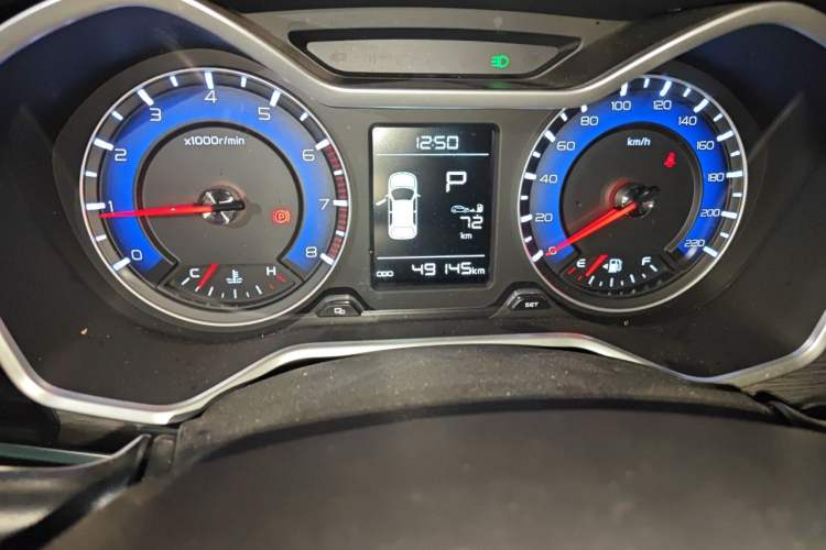 Used Geely Auto Vision X3 2019 Upgraded Model 1.5L CVT Elite Version Odometer Close Up
