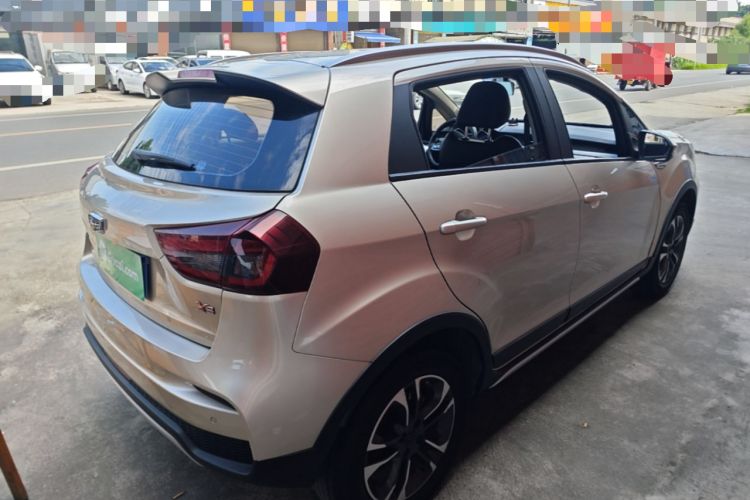 Used Geely Auto Vision X3 2019 Upgraded Model 1.5L CVT Elite Version Rear Right 45 Deg