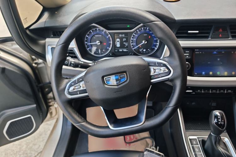 Used Geely Auto Vision X3 2019 Upgraded Model 1.5L CVT Elite Version Steering Wheel