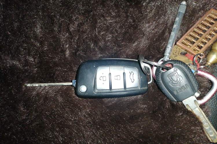 Used Geely Auto Vision X3 2019 Upgraded Model 1.5L Manual Elite Version Vehicle Key