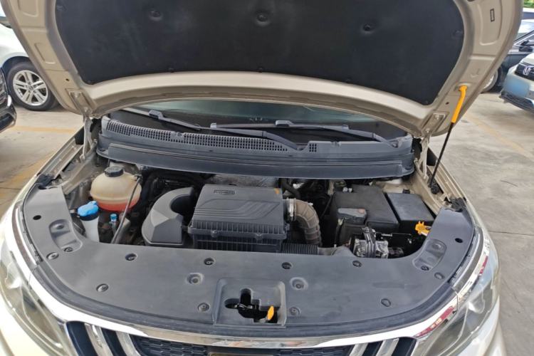 Used Geely Auto Vision X3 2019 Upgraded Model 1.5L CVT Prestige Version Engine Bay