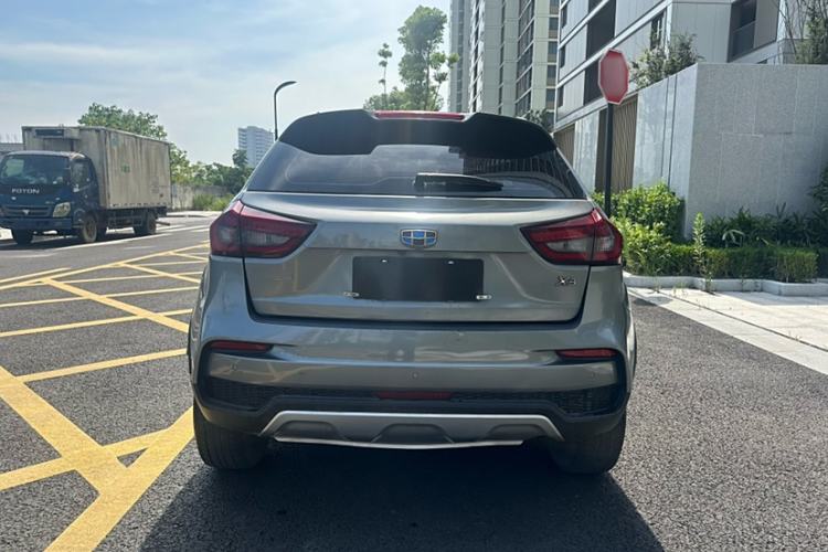 Used Geely Auto Vision X3 2019 Upgraded Model 1.5L CVT Prestige Version Exterior 4