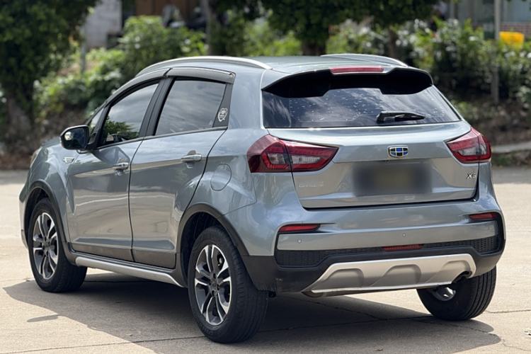 Used Geely Auto Vision X3 2019 Upgraded Model 1.5L CVT Prestige Version Exterior 4