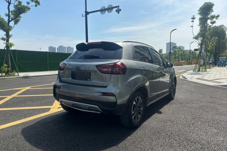 Used Geely Auto Vision X3 2019 Upgraded Model 1.5L CVT Prestige Version Exterior 5