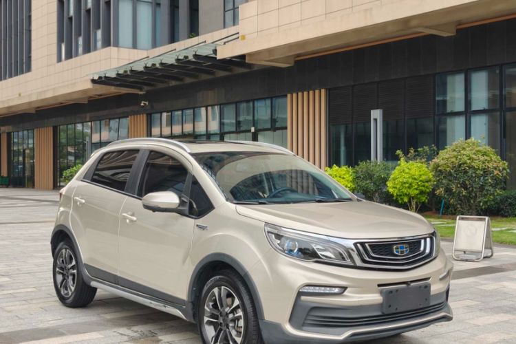 Used Geely Auto Vision X3 2019 Upgraded Model 1.5L CVT Prestige Version Exterior 6