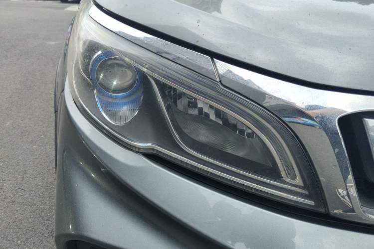 Used Geely Auto Vision X3 2019 Upgraded Model 1.5L CVT Prestige Version Exterior 6