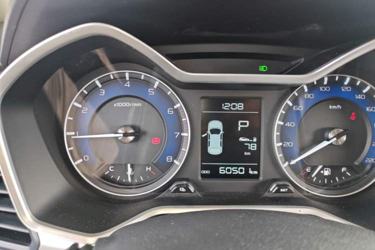 Used Geely Auto Vision X3 2019 Upgraded Model 1.5L CVT Prestige Version Instrument Cluster