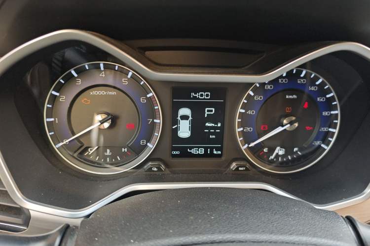 Used Geely Auto Vision X3 2019 Upgraded Model 1.5L CVT Prestige Version Instrument Cluster