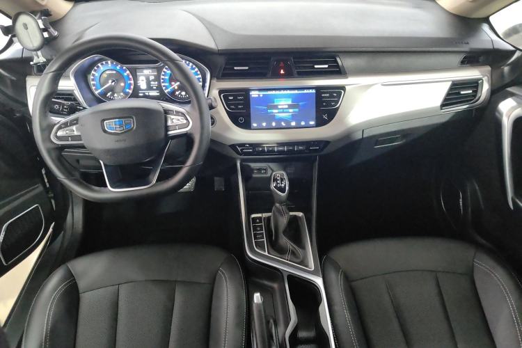 Used Geely Auto Vision X3 2019 Upgraded Model 1.5L CVT Prestige Version Interior 3