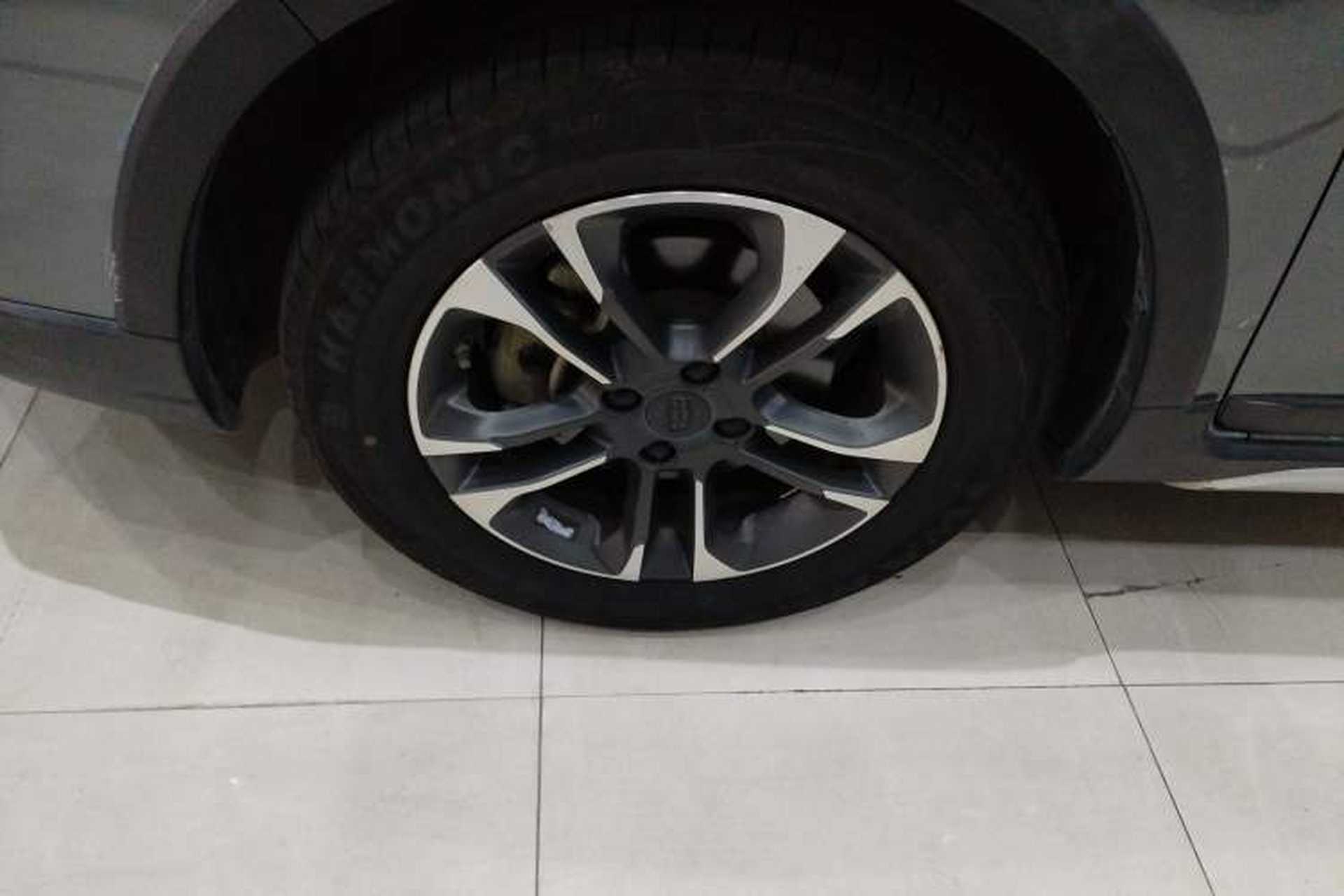 Used Geely Auto Vision X3 2019 Upgraded Model 1.5L CVT Prestige Version Left Front Wheel Hub